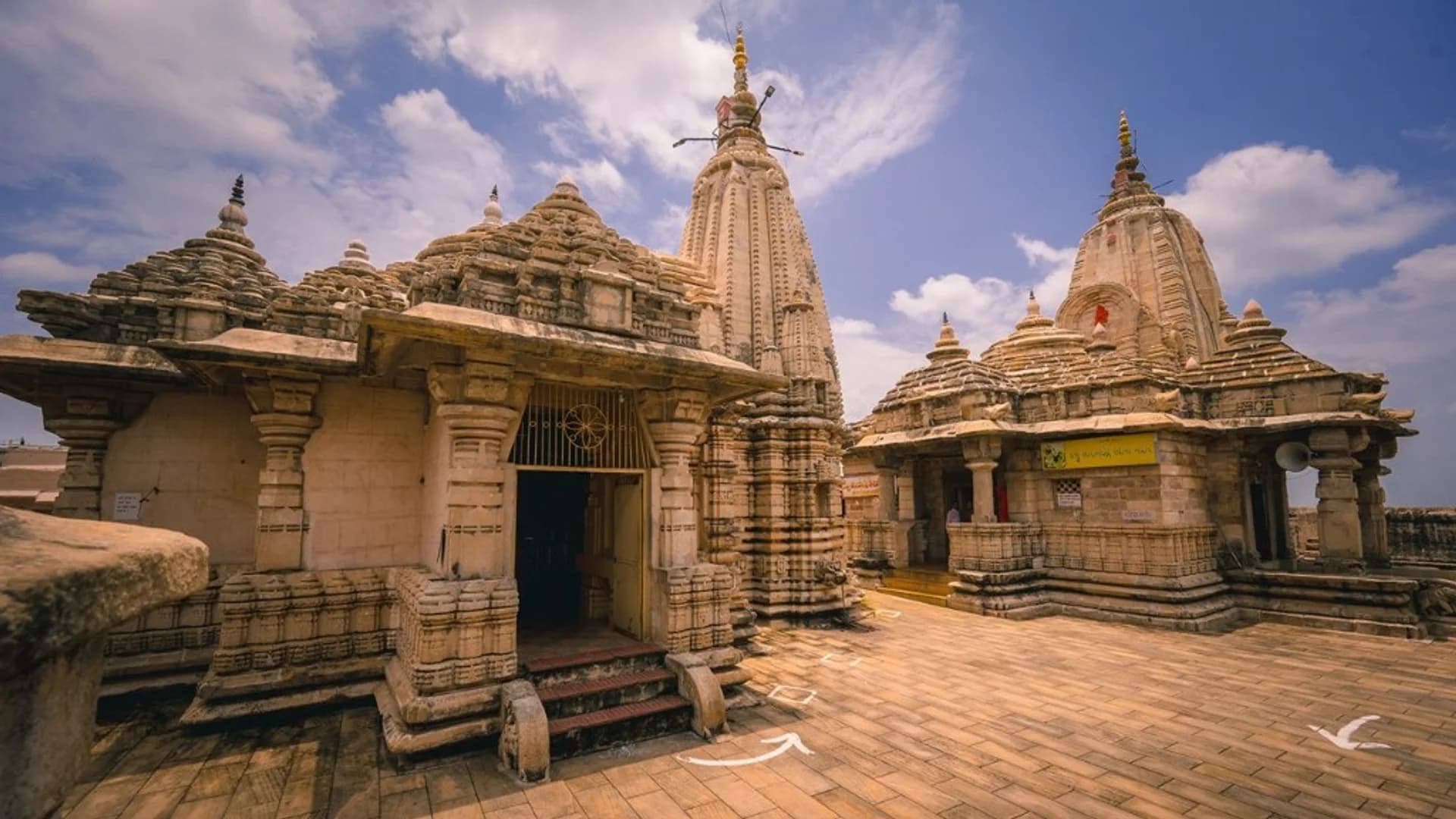 Historic temple architecture in Nagpur
